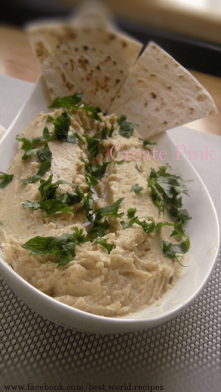 hummus with pita bread