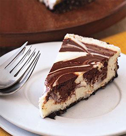 Chocolate-amaretto cheesecake