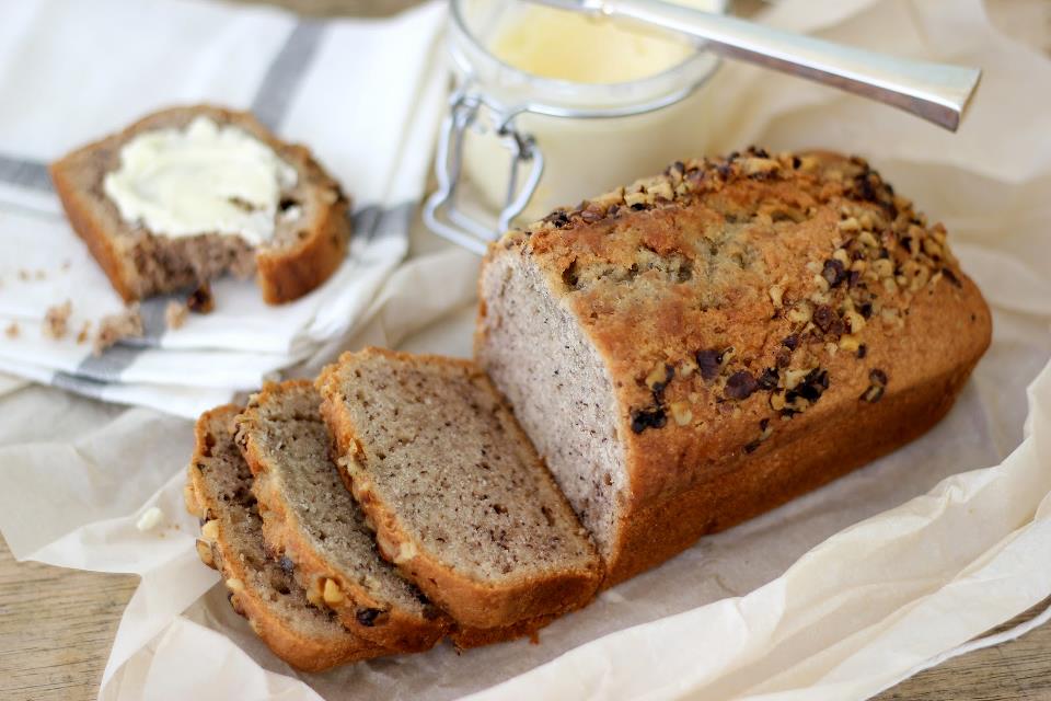 Banana nut bread